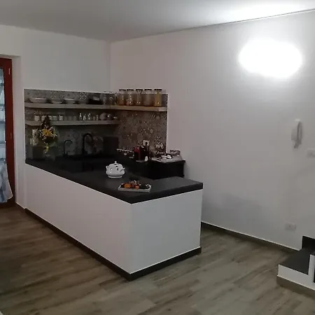 Holiday home Da Zia Iole A Citta Dei Mosaici Patrimonio Dell'unesco *